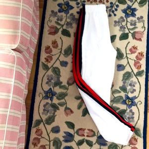 BRANDY MELVILLE white red/navy strip sweatpants